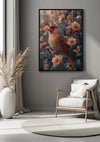 Een kamer met een moderne stoel en een rond vloerkleed naast een witte vaas met pampagras. Een Vogelpracht Schilderij van CollageDepot met een vogel met rode kuif, zittend op een tak met bloemen, hangt als elegante wanddecoratie aan de muur. Het kleurenpalet van het schilderij omvat tinten rood, oranje en donkerblauwgroen.,Zwart