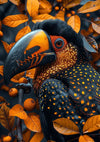 Een prachtige vogel met feloranje en zwarte patronen op zijn verenkleed zit op een tak omringd door oranje bladeren. De vogel heeft een grote, gebogen snavel met oranje en zwarte aftekeningen, aangevuld met kleine, ronde oranje bessen op de achtergrond – een perfect onderwerp voor het Oranje Gevlekte Vogel Schilderij van CollageDepot.