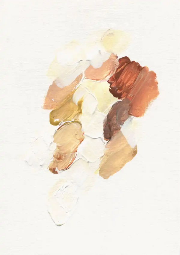 CollageDepot's bc 050 - abstract schilderij met penseelstreken in een palet van wit, beige, goud en verschillende tinten bruin op een gestructureerd gebroken wit canvas. Het arrangement suggereert een losse, bloemige structuur.-